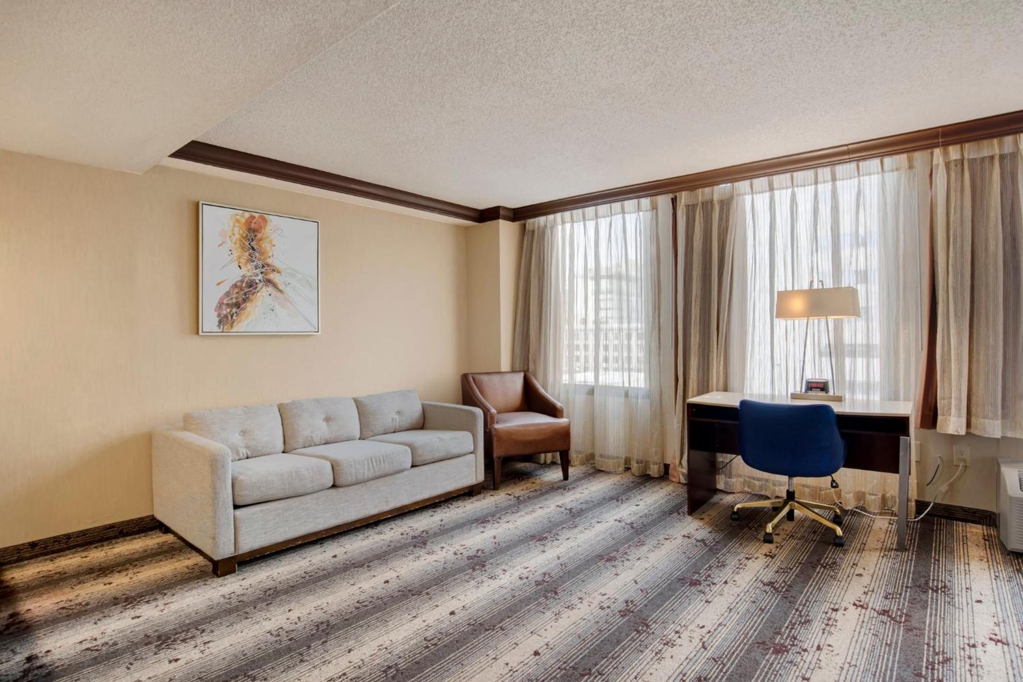 Crowne Plaza Hotel Harrisburg-Hershey By Ihg Zewnętrze zdjęcie
