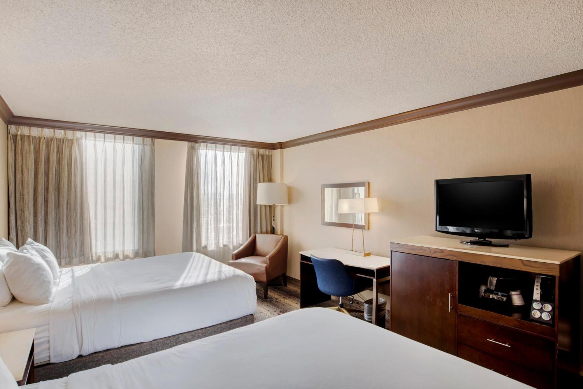 Crowne Plaza Hotel Harrisburg-Hershey By Ihg Zewnętrze zdjęcie